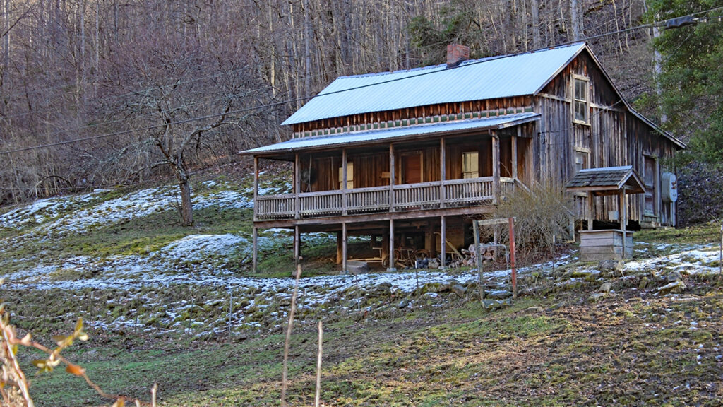 Loretta Lynns house in Butcher Holler